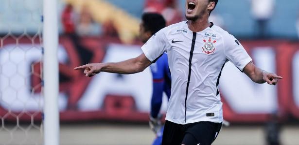Rodriguinho marcou o gol da vitória contra o Atlético-GO no Serra Dourada