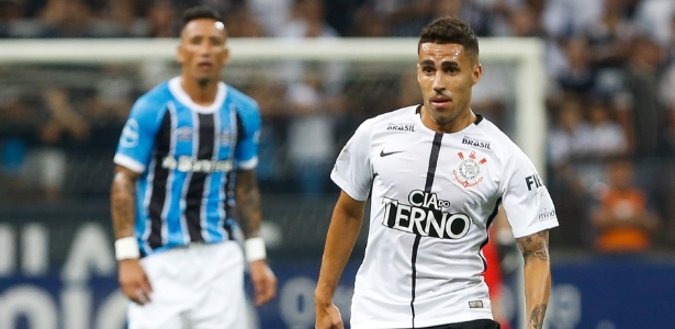 Gabriel voltou ao time do Corinthians depois de dois jogos de suspensão