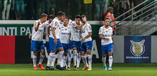 Atletas do Cruzeiro negam recebimento de 'mala branca' após jogo contra o Palmeiras