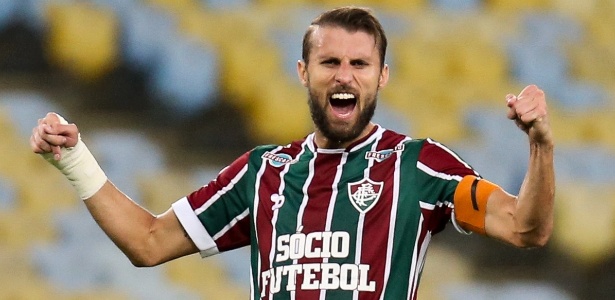 Henrique foi liberado pelo Fluminense durante a última semana