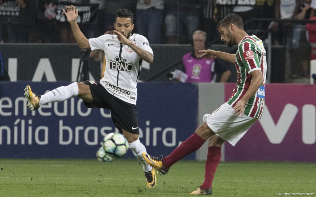 Scarpa - Clayson - Corinthians x Fluminense