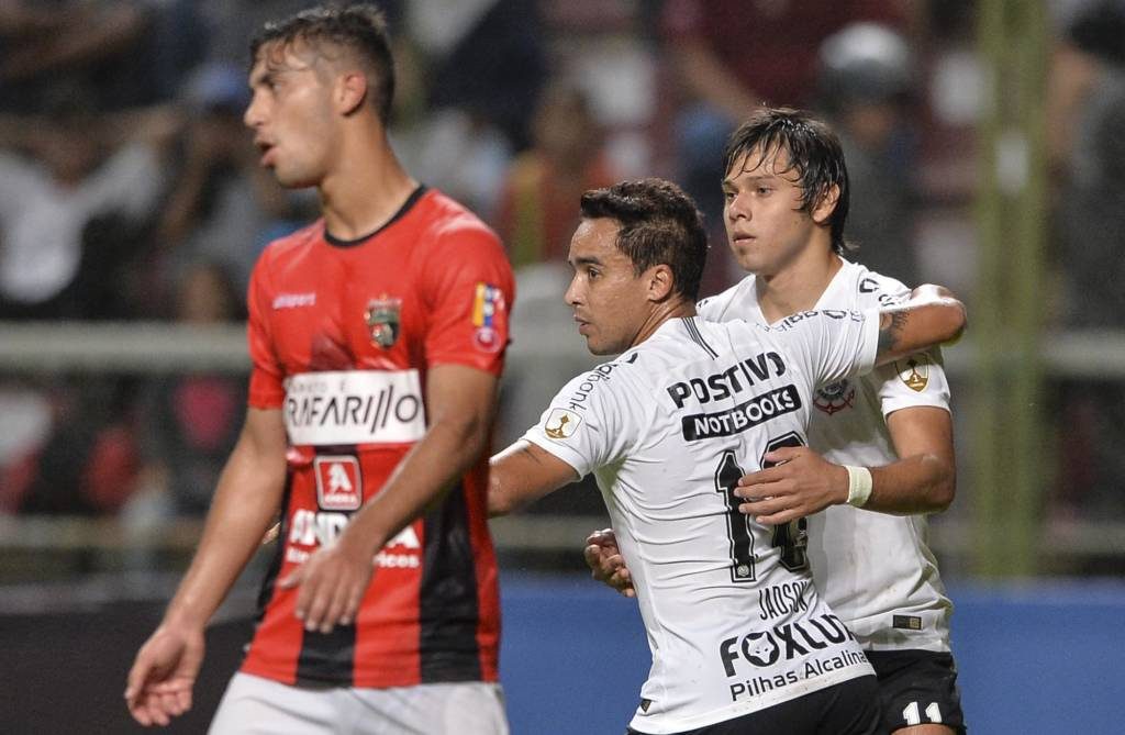 Corinthians 7 x 2 Lara - Libertadaores 2018