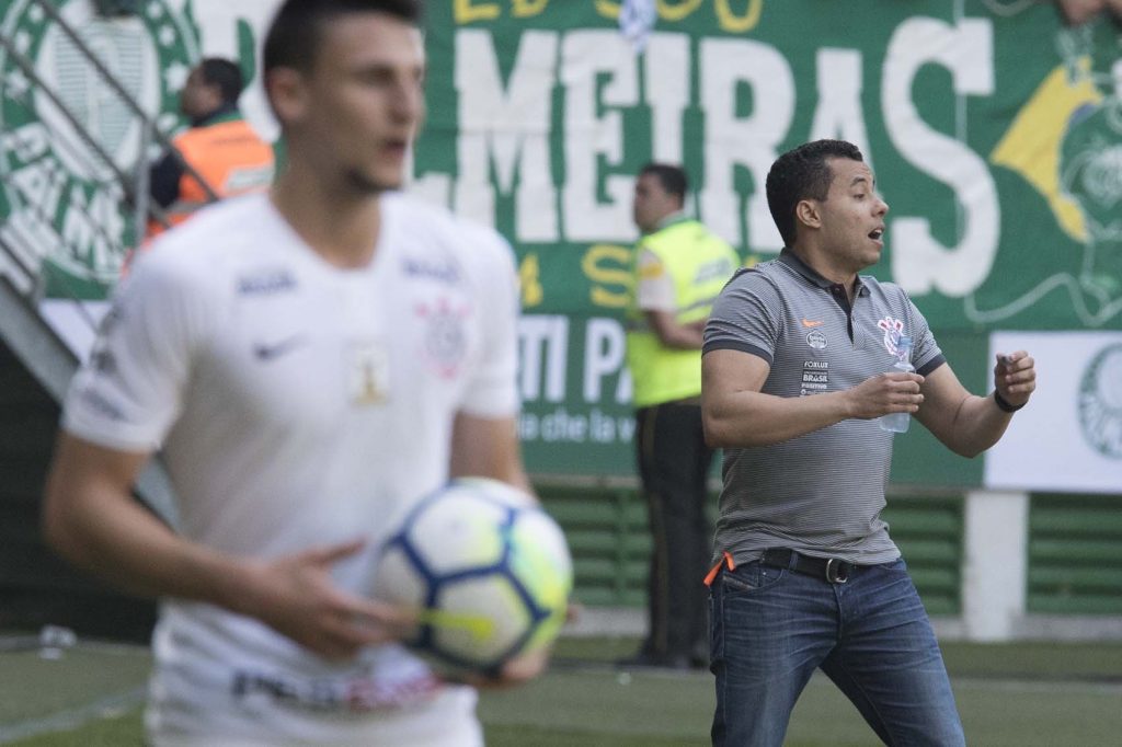 Mantuan - Jair Ventura - Palmeiras x Corinthians