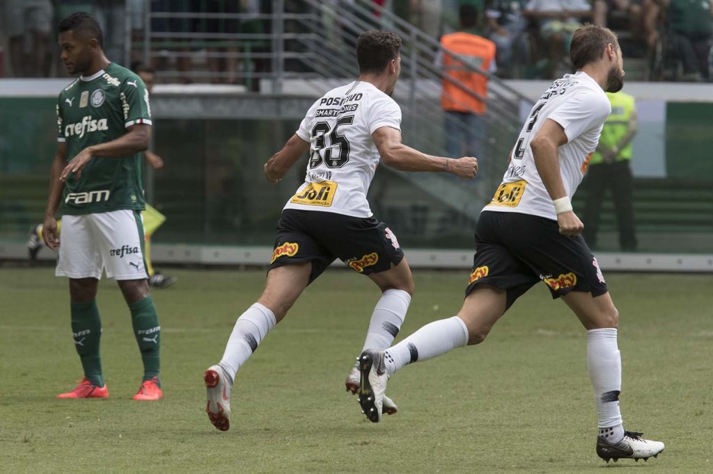 Danilo Avelar - Gol - Palmeiras 0 x 1 Corinthians