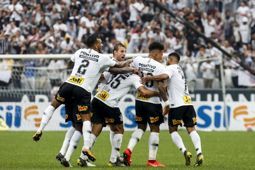 Avelar - Gol do Corinthians