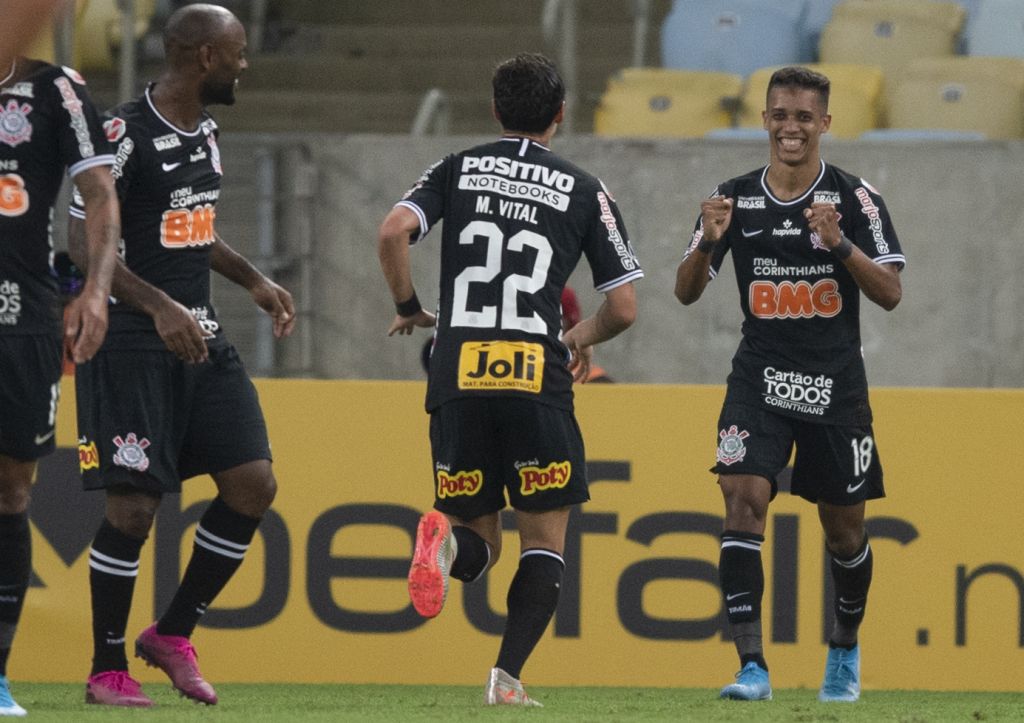Pedrinho - Mateus Vital - Fluminense 1 x 1 Corinthians