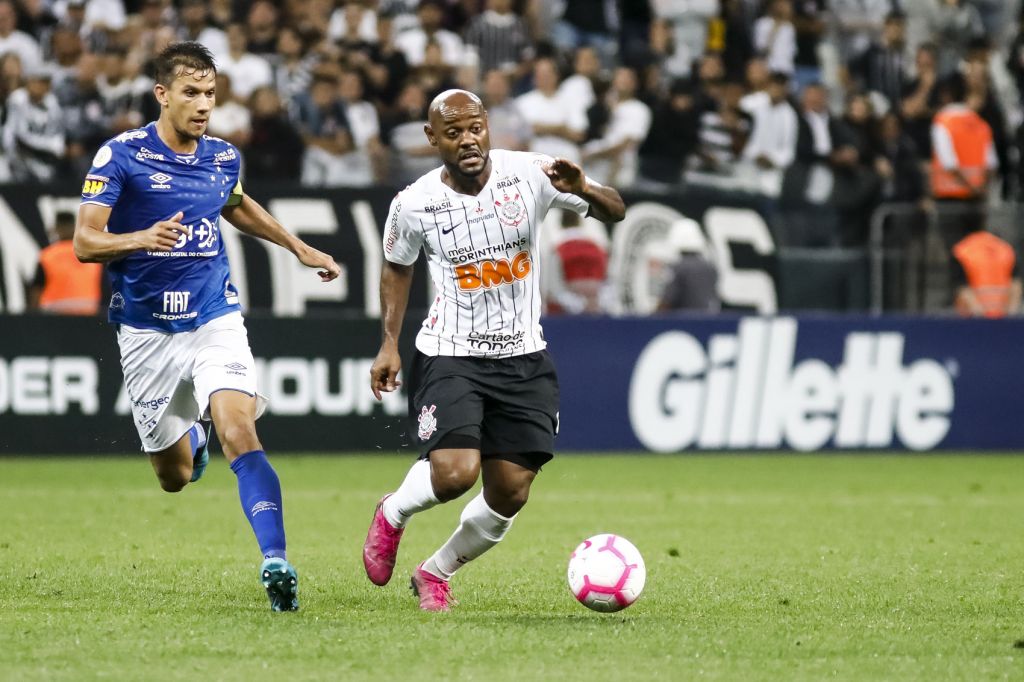 Vagner Love - Corinthians 1 x 2 Cruzeiro