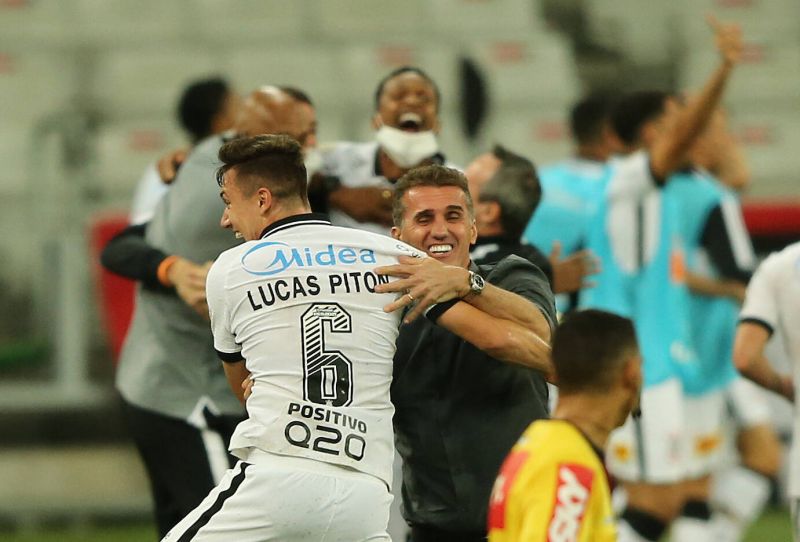 Lucas Piton - Mancini - Gol do Corinthians