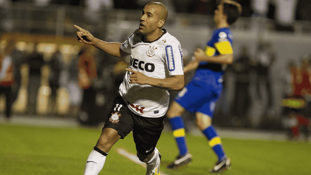 Emerson Sheik - Corinthians 2 x 0 Boca Juniors - 2012